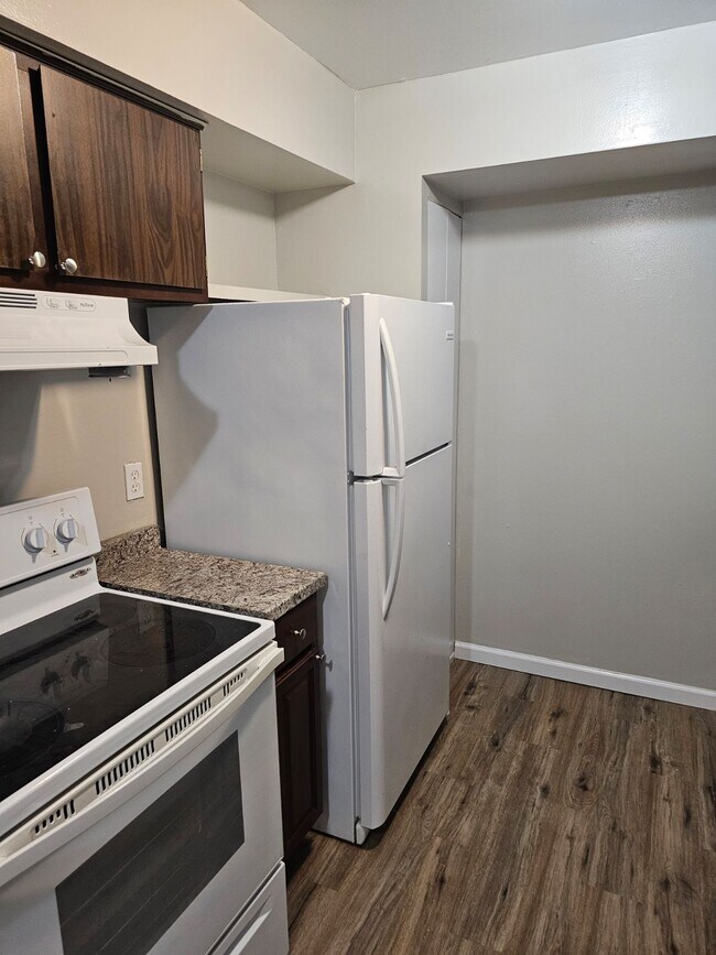 Foto del edificio - Dolson Arms Apartments