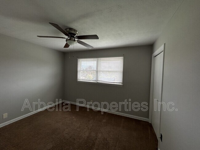 Building Photo - 960 Kendrick Creek Rd