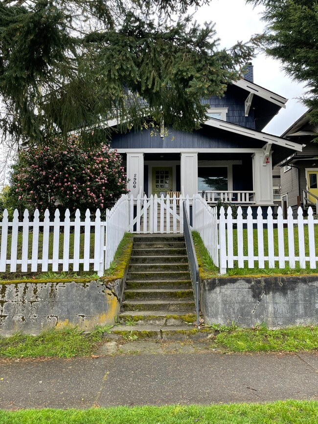 Building Photo - 2906 N 21st St