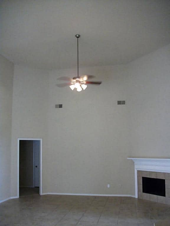 Foto del edificio - 2018 Shore Breeze Dr