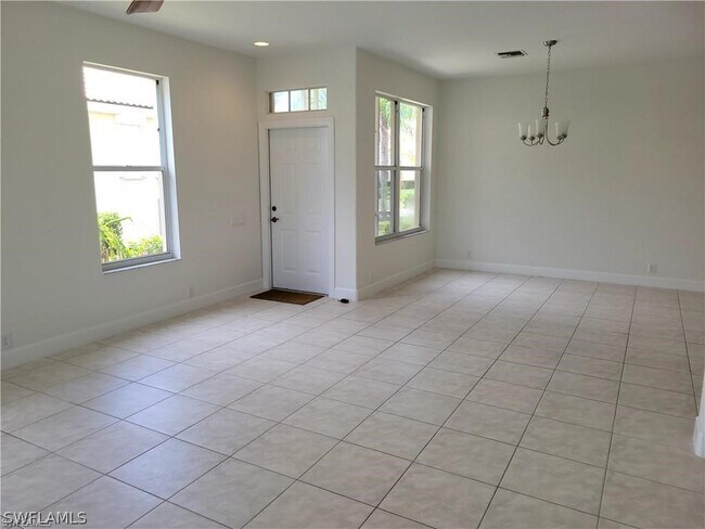 Foto del edificio - 8801 Middlebrook Dr