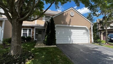 Building Photo - 418 Ascot Ln