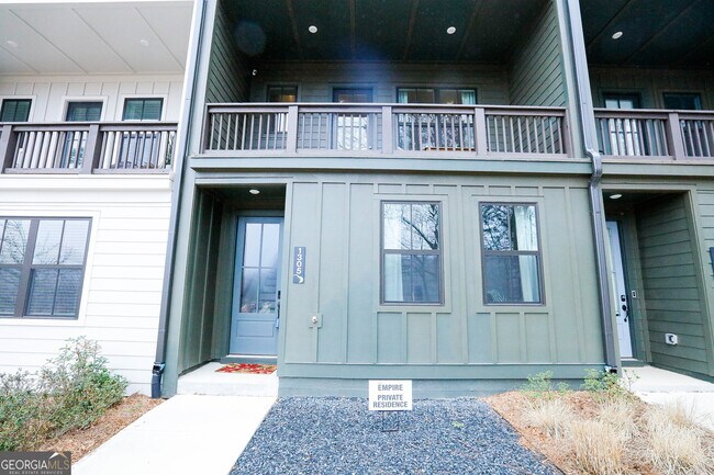 Foto del edificio - 1305 Breezy St SE