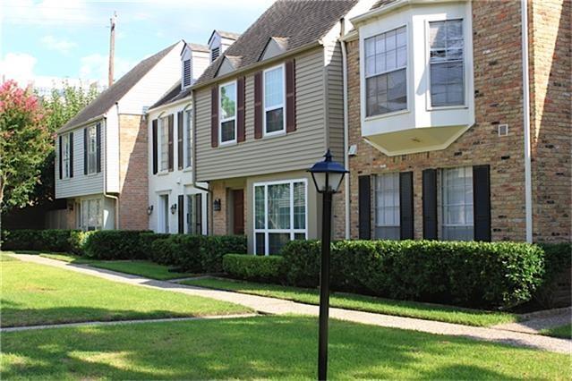 Primary Photo - 13094 Trail Hollow Dr