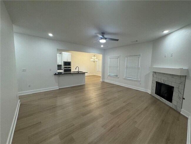 Building Photo - 500 Ryder St