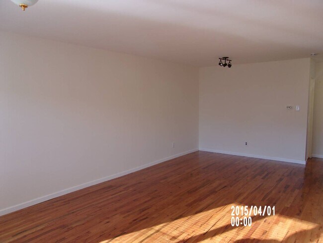 Foto del edificio - 149-00 83rd St