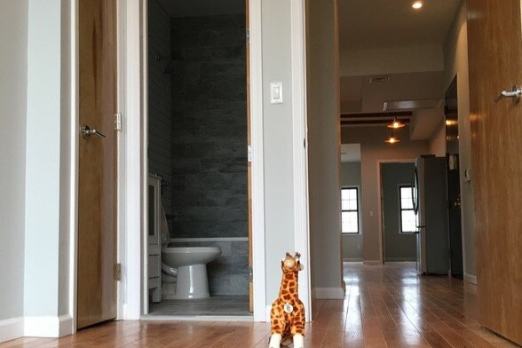 Primary Photo - 314 Onderdonk Ave