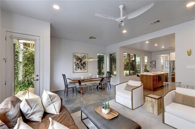 Foto del edificio - 804 W Johanna St