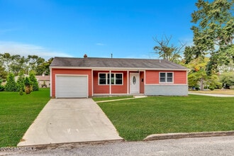 Building Photo - 44 Chancellor Ct