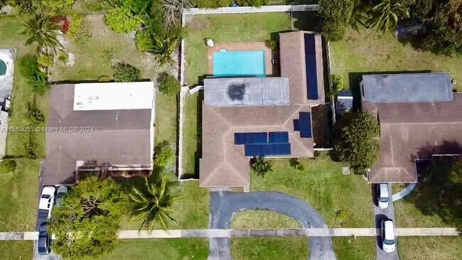 Foto del edificio - 4861 NW 7th St