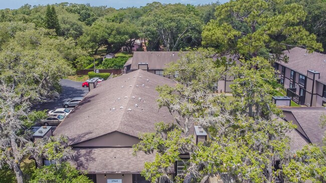 Foto del edificio - 3964 Dream Oak Pl