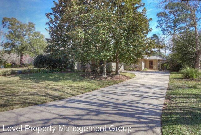Foto del edificio - 3 br, 2 bath House - 116 Oak Bend Ct.