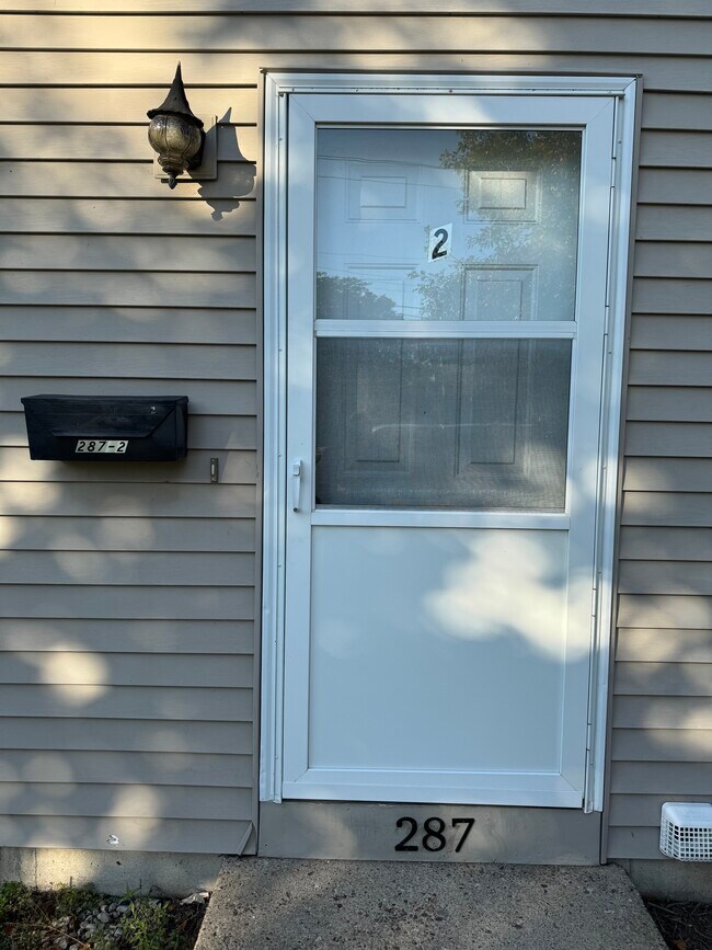 Foto del edificio - 287 Orrin St