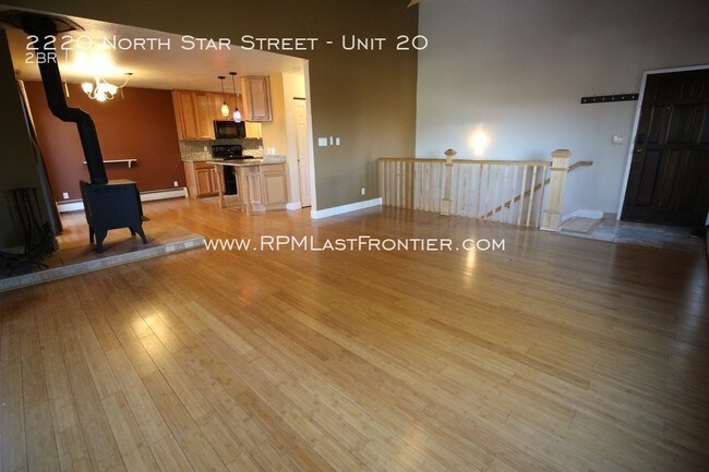 Building Photo - 2220 N Star St