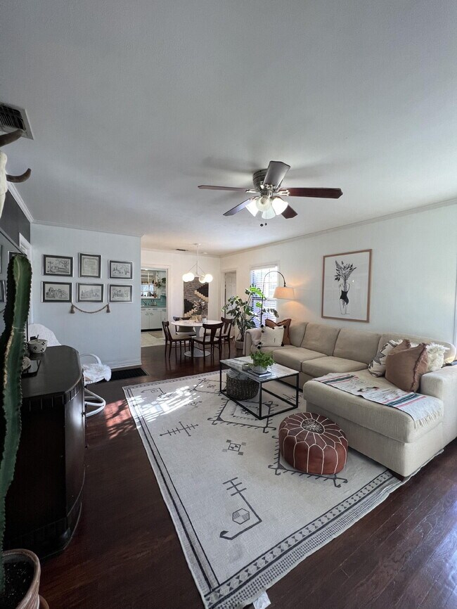 Foto del edificio - 2111 23rd St