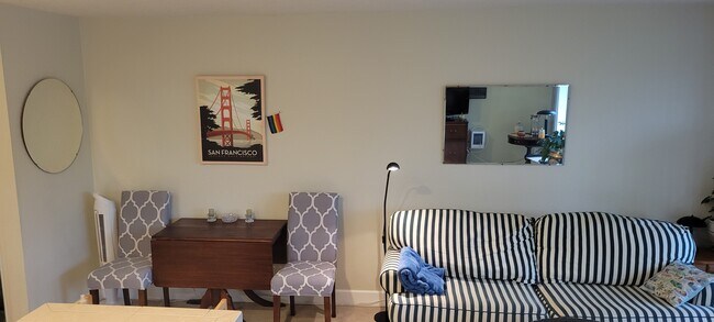 Foto del edificio - 100 Kerr Pky