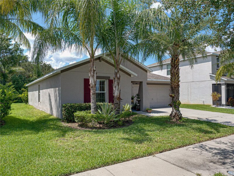 Foto principal - 149 Cascade Bend Dr