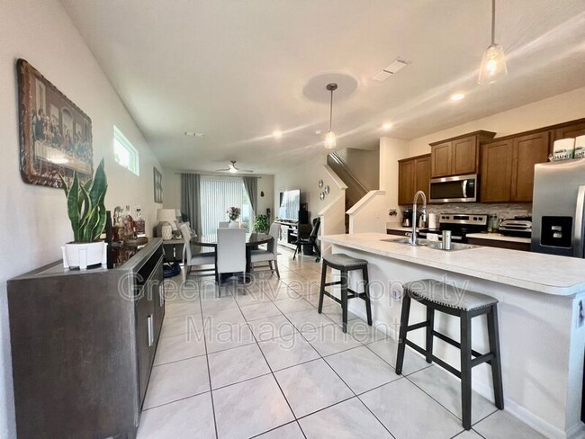Building Photo - 575 Oakleaf Plantation Pkwy