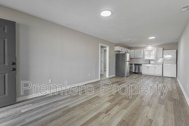 Foto del edificio - 719 E College St