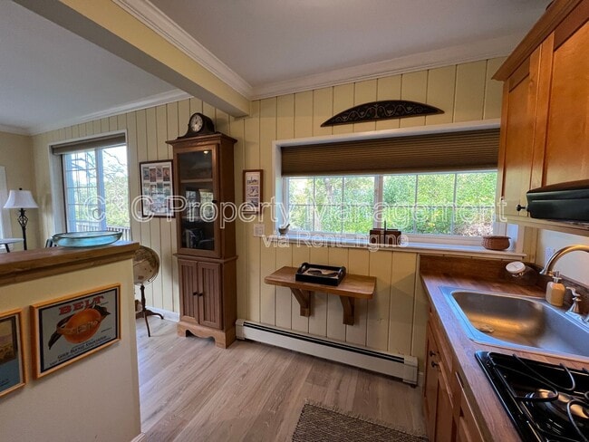 Building Photo - 6 Kittiwake Rd