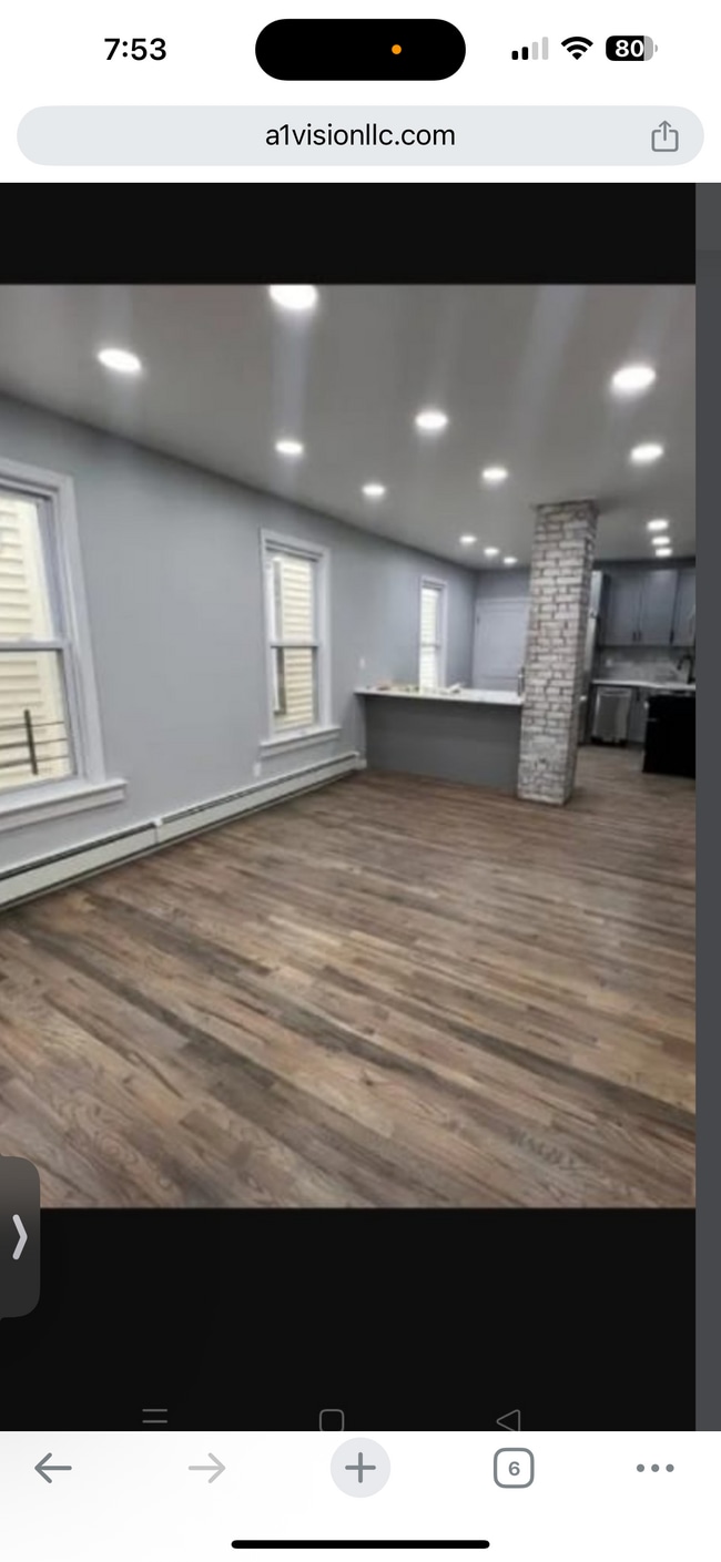 Foto del edificio - 249 N 7th St