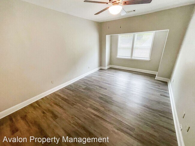 Building Photo - 4 br, 2 bath House - 1200 Woodleigh Road