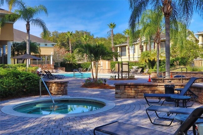 Building Photo - 10209 Courtney Palms Blvd