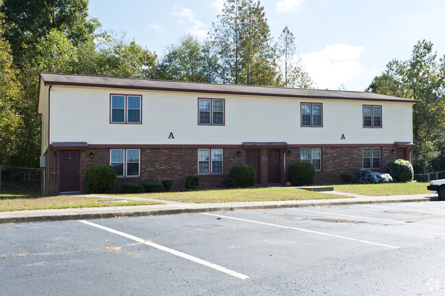 Building Photo - English Village Apartments