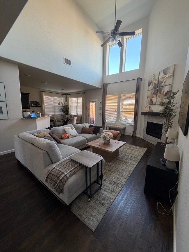 Building Photo - 608 Partridge Dr