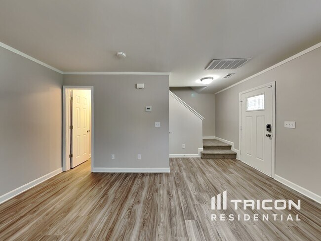 Building Photo - 3933 Far West Drive Charlotte NC