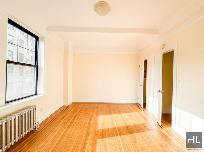 Foto del edificio - EAST 92 STREET