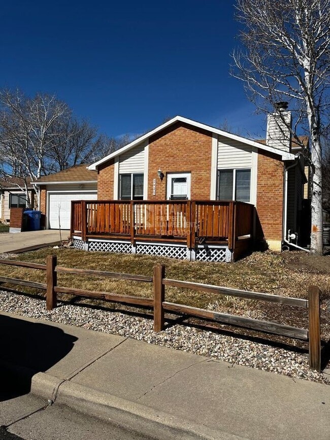 Building Photo - 2429 Eagle Dr