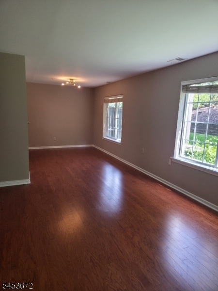 Building Photo - 67 Village Dr