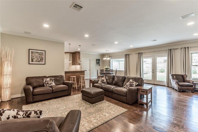 Building Photo - 12306 Boheme Dr