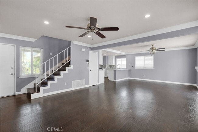 Foto del edificio - 1456 N Barranca Ave