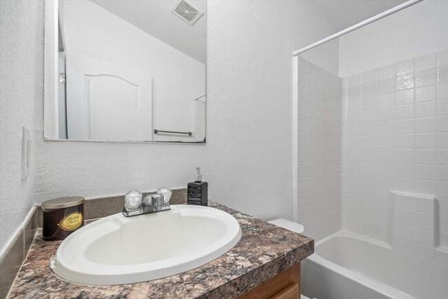 Foto del edificio - 5505 N Shannon Rd