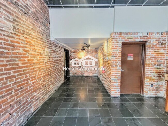 Foto del edificio - 500 Granby St