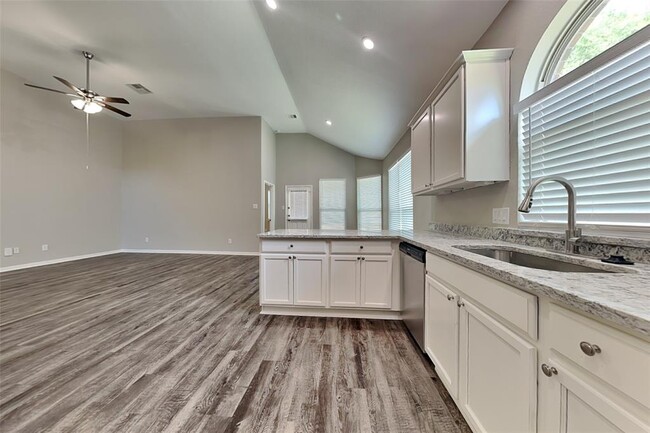 Foto del edificio - 2202 Jefferson Crossing Dr
