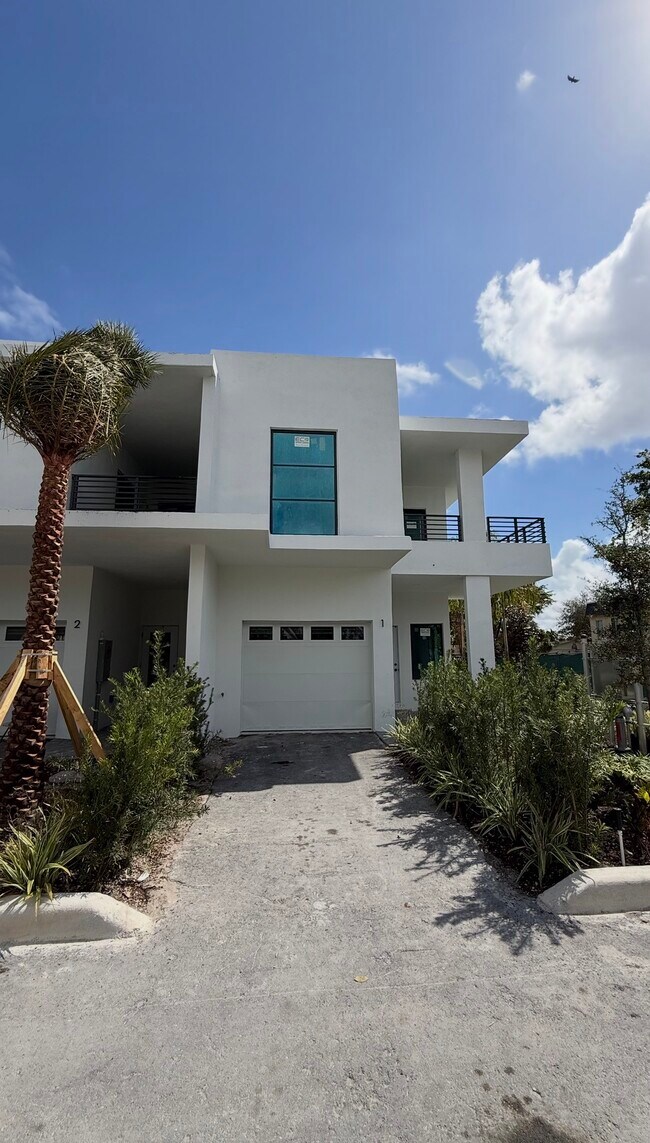 Foto del edificio - 2511 Pierce St