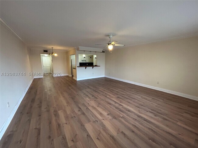 Foto del edificio - 11855 NE 19th Dr