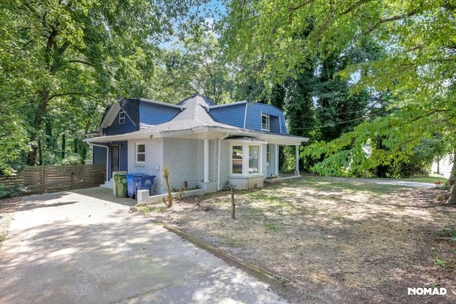 Foto del edificio - Spacious 5BR House in Atlanta
