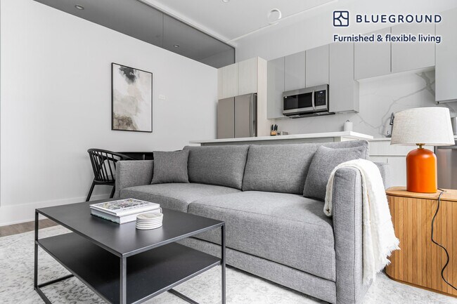 Foto del edificio - 812 W Adams St
