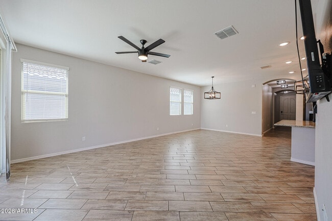 Foto del edificio - 15269 W Pierce St
