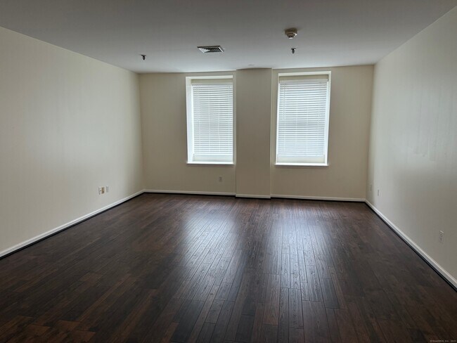 Foto del edificio - 84 Wall Street