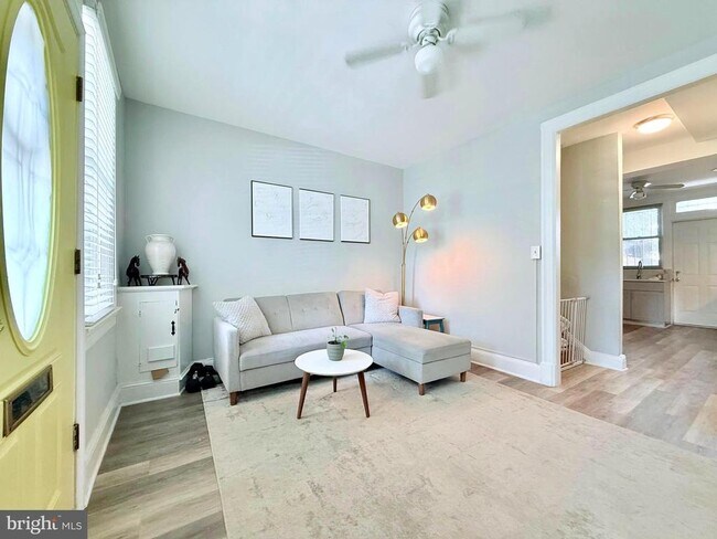 Foto del edificio - 1838 L St NE