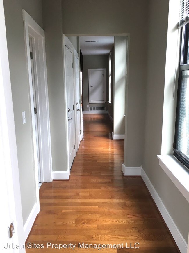 Foto del edificio - 114 E 14th St
