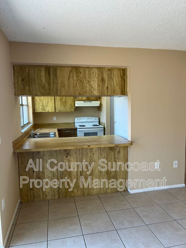 Foto del edificio - 2643 Country Grove Blvd