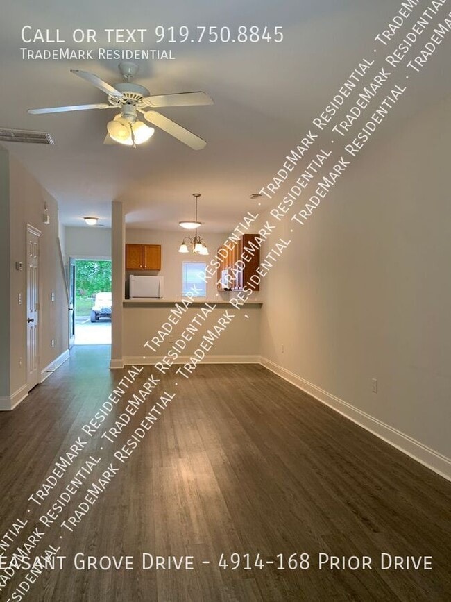 Foto del edificio - 4900 Pleasant Grove Dr