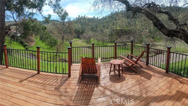 Foto del edificio - 2822 Black Horse Ln