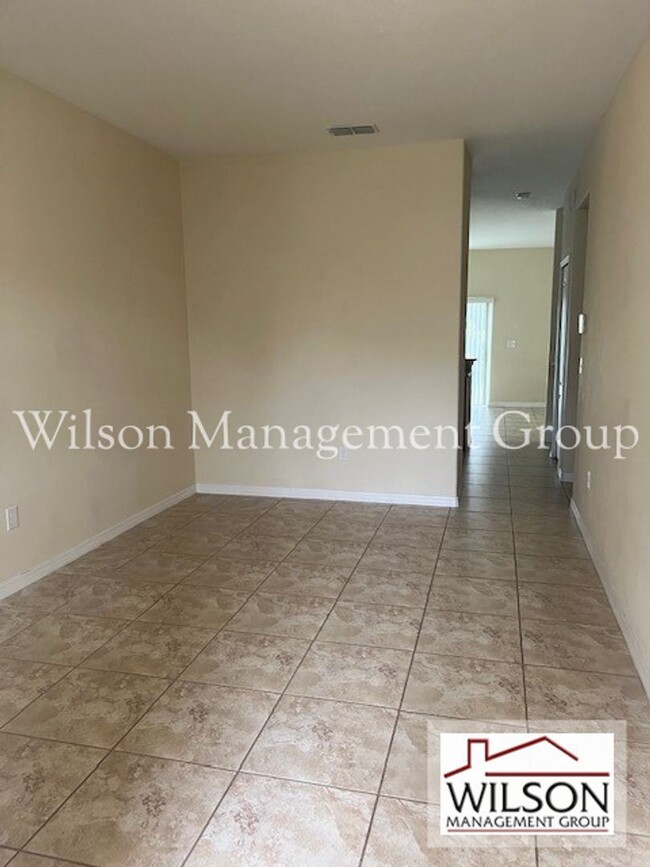 Foto del edificio - 3 br, 2.5 bath House - 11249 Savannah Land...